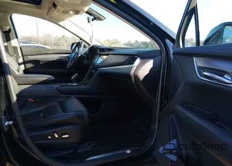 2017 Cadillac Xt5 Luxury z USA, uszkodzony, nr VIN 1GYKNBRS5HZ152643